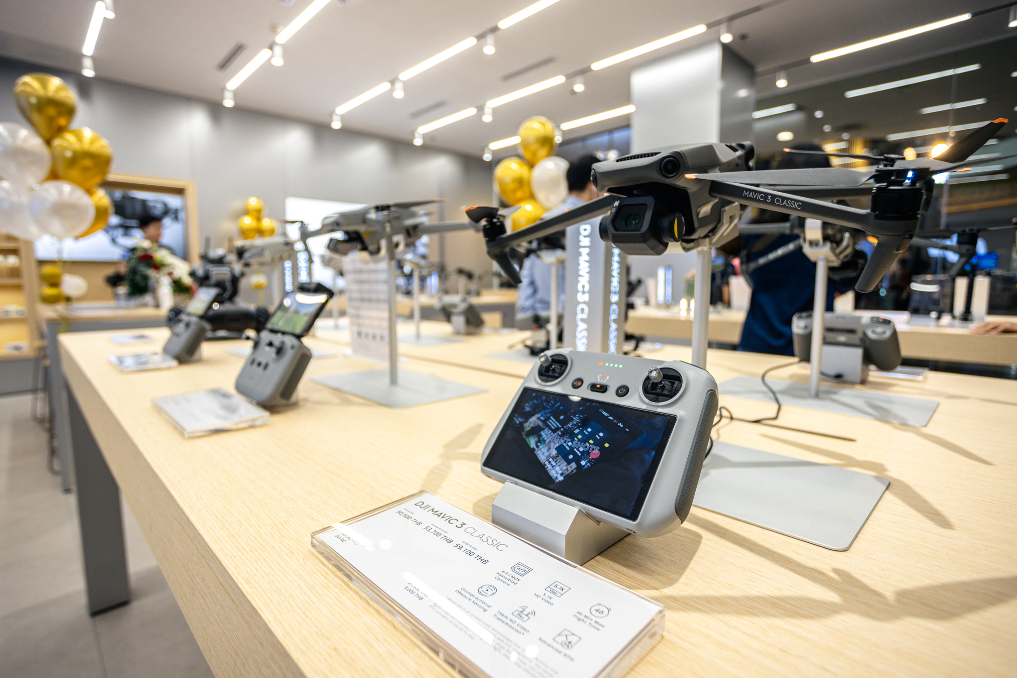 Mavic store on sale